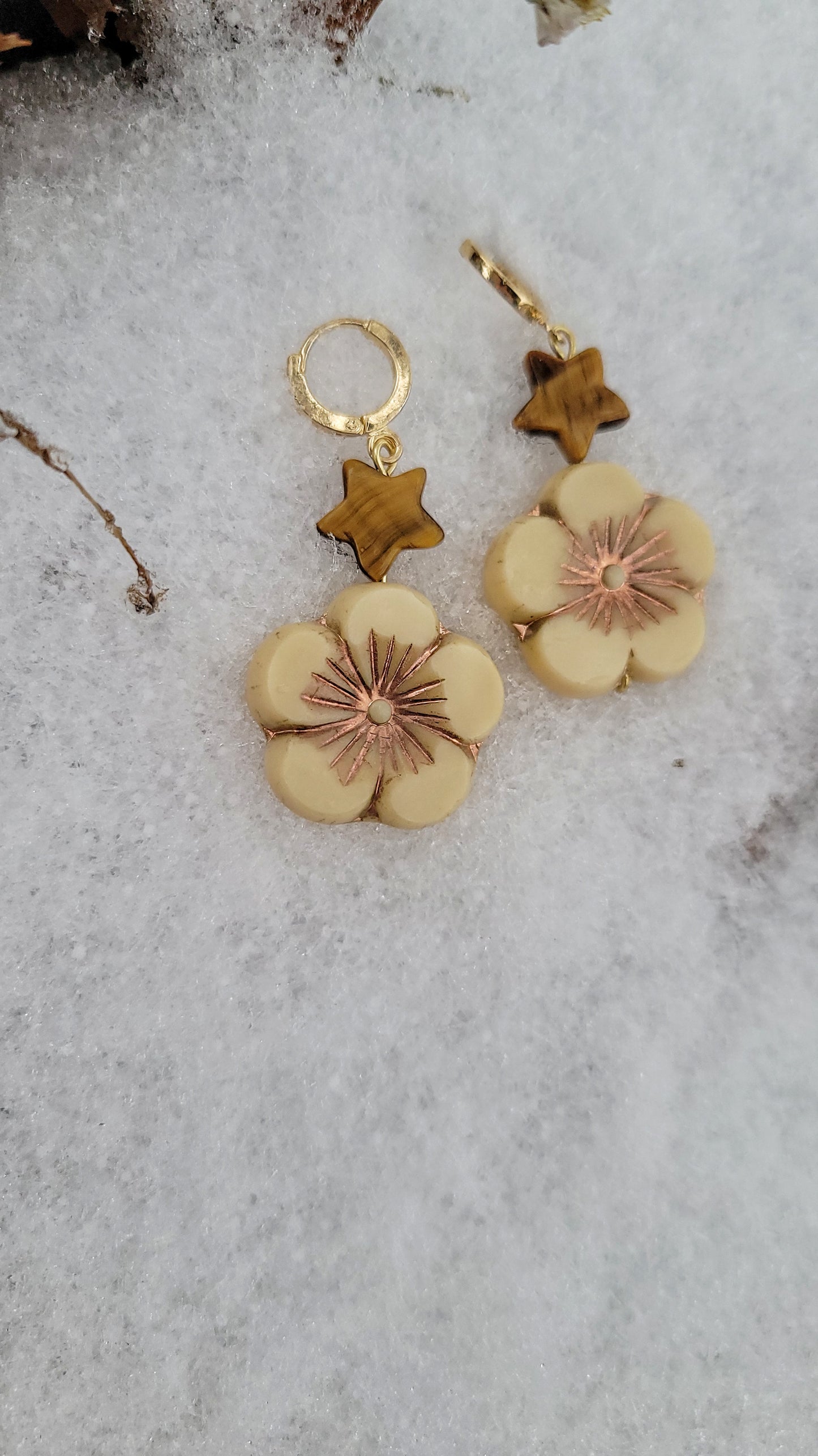 tiger's eye and beige Czech glass flower earrings