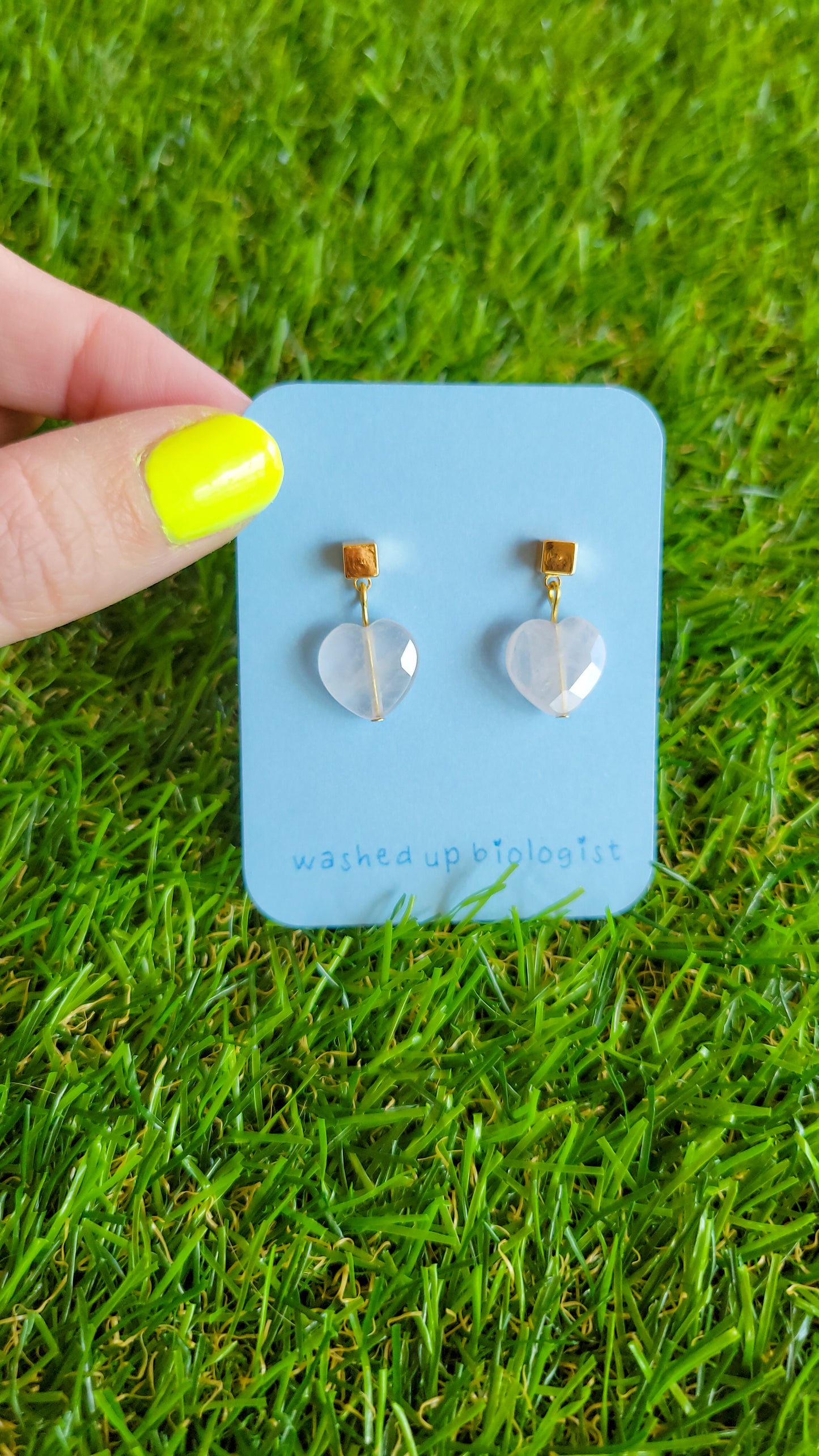 dainty rose quartz hearts