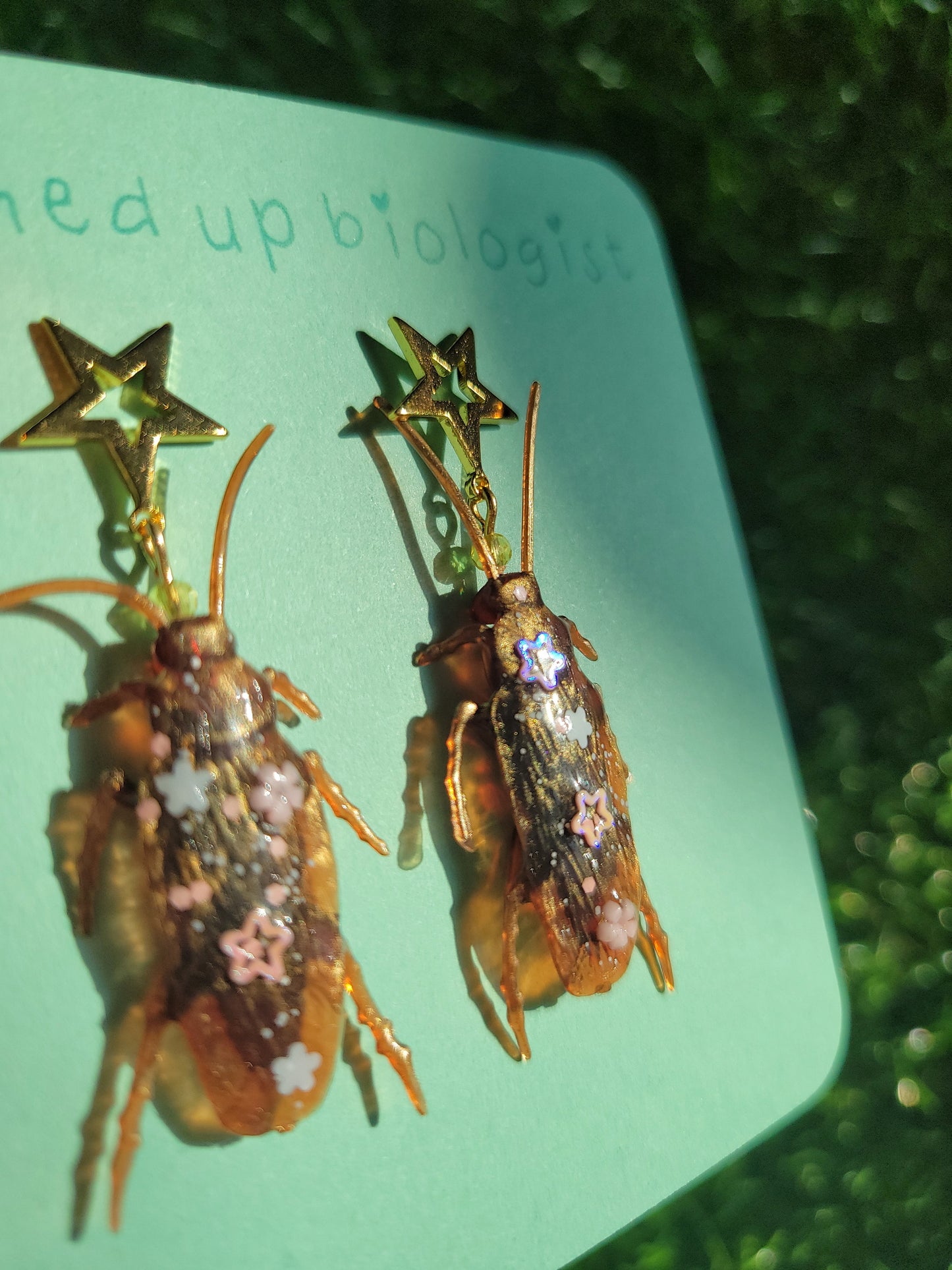 ✨ 🪳 exposure therapy 🪳✨ (glitter star cockroach earrings)