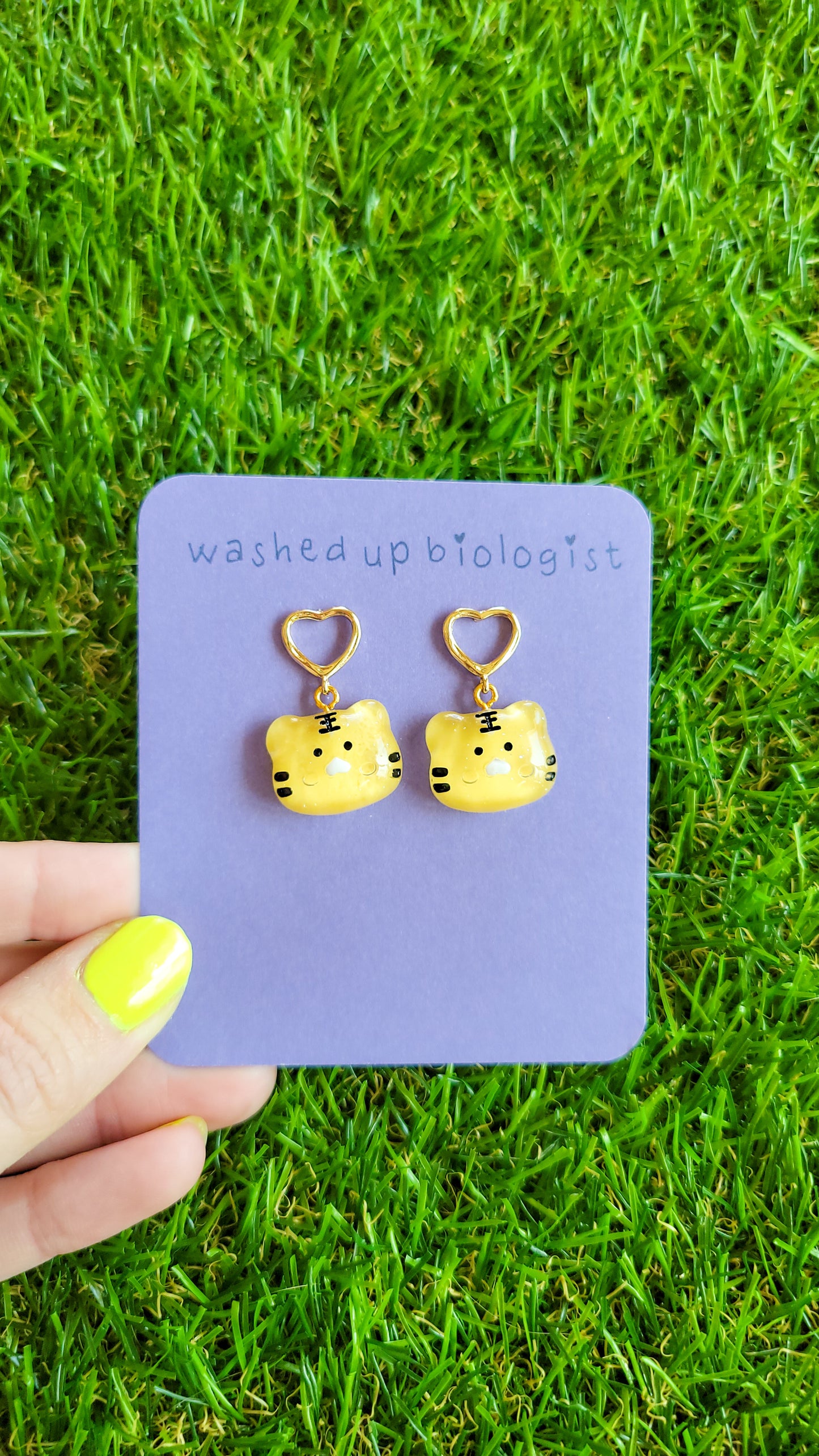 kawaii yellow tigers