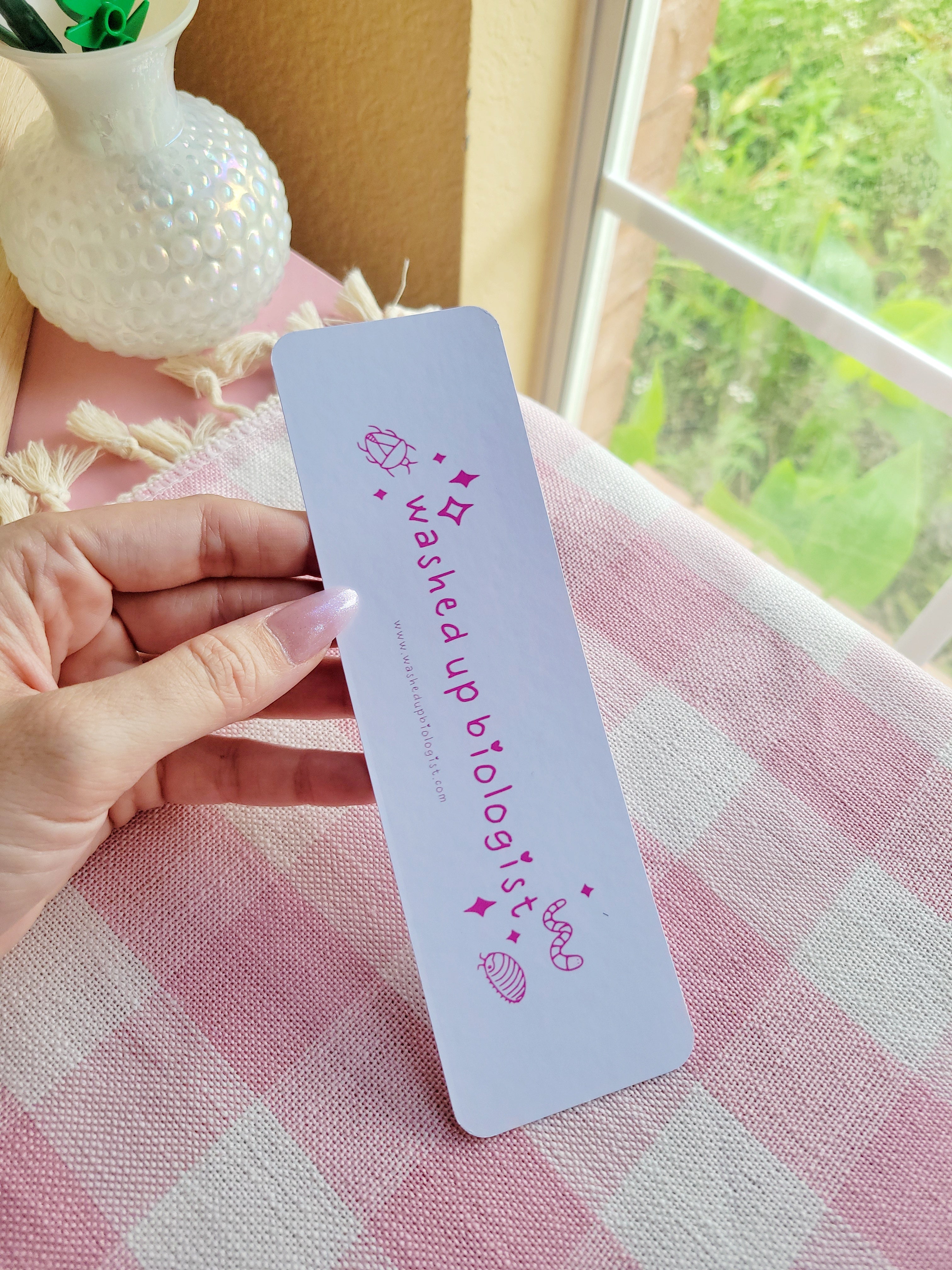 petty girls read holographic bookmark