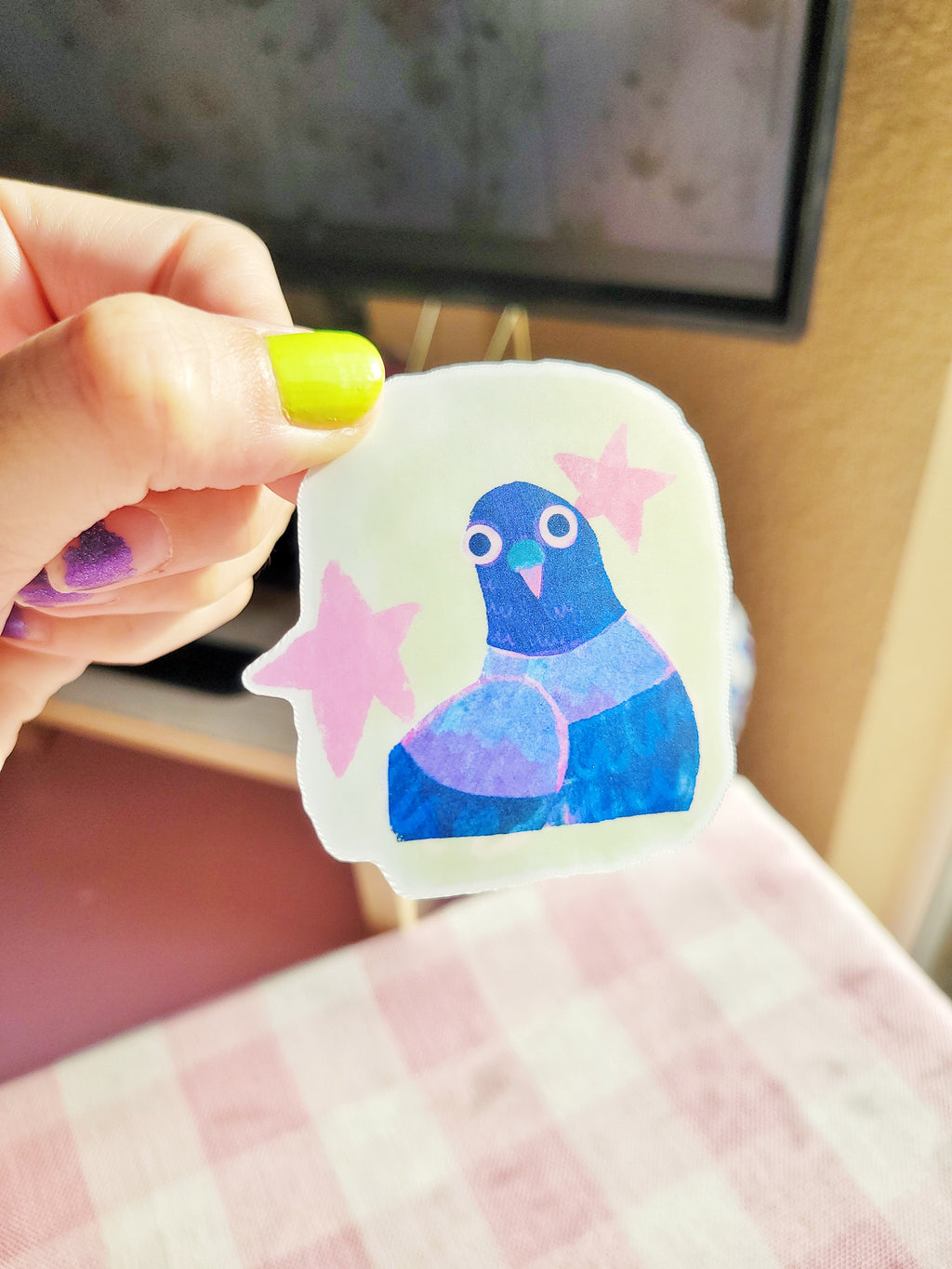 star pigeon portrait vinyl weatherproof sticker
