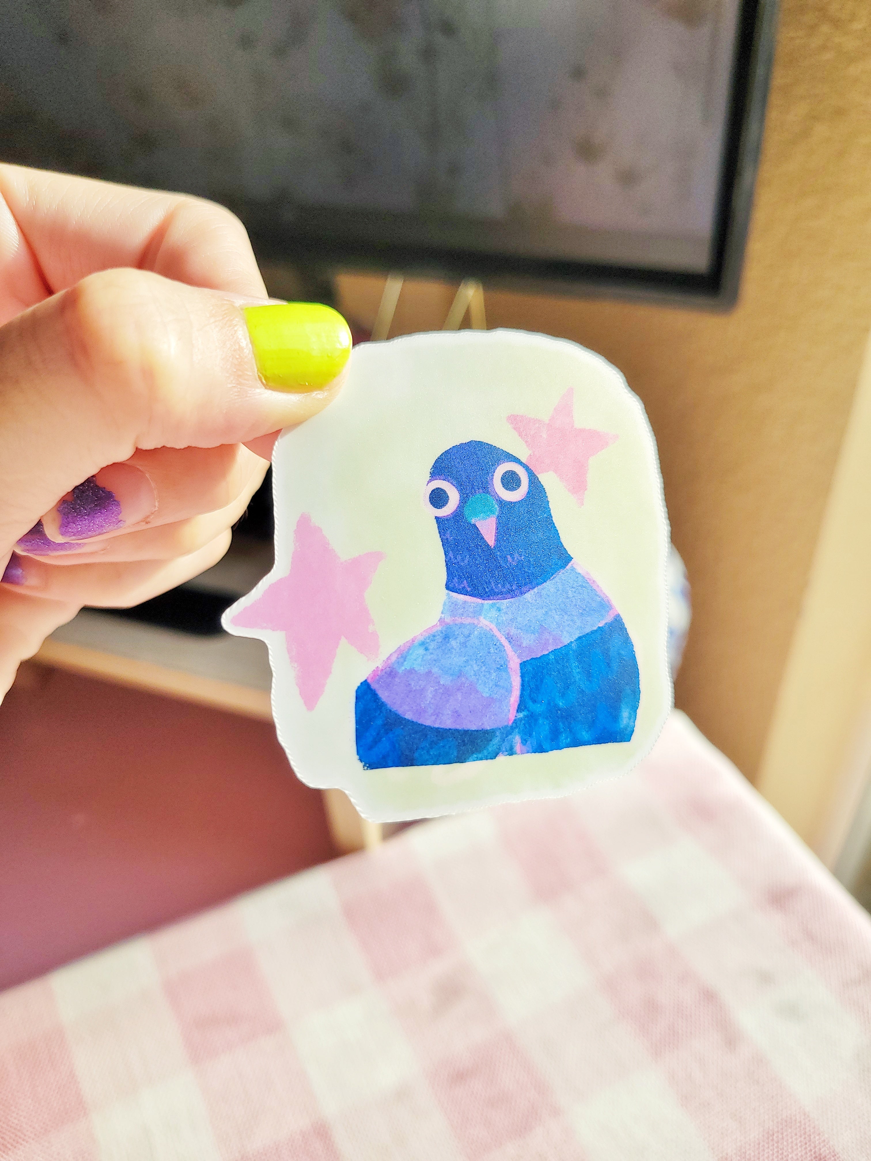 star pigeon portrait vinyl weatherproof sticker