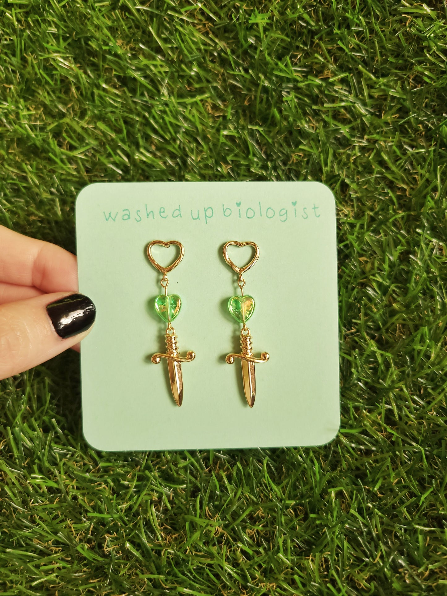 gold heart daggers