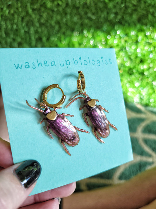 ✨ 🪳 exposure therapy 🪳✨ (iridescent purple cockroach earrings)